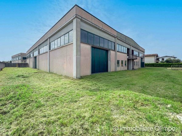 locale commerciale in vendita ad Annone Veneto