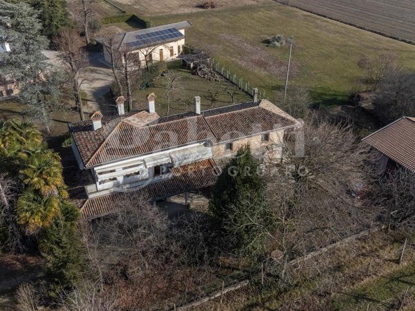 casa indipendente in vendita ad Annone Veneto in zona Spadacenta