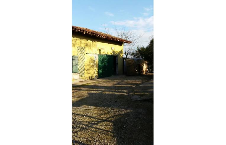 casa indipendente in vendita ad Annone Veneto in zona Loncon