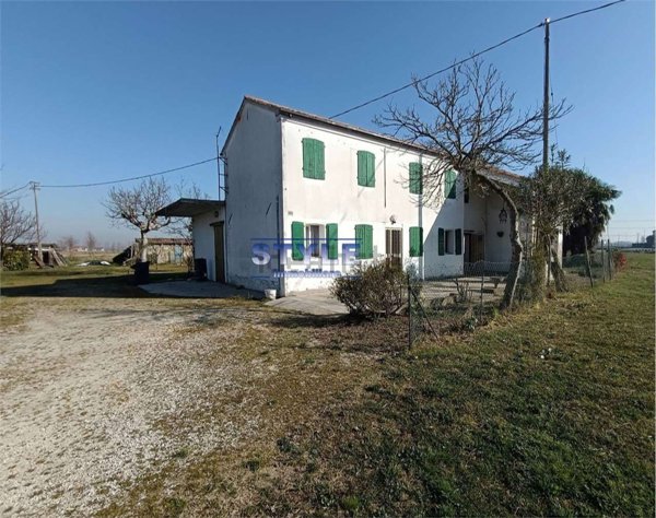 casa indipendente in vendita a Campagna Lupia in zona Lova
