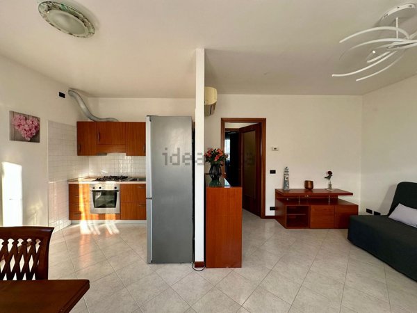 appartamento in vendita a Campagna Lupia in zona Lova