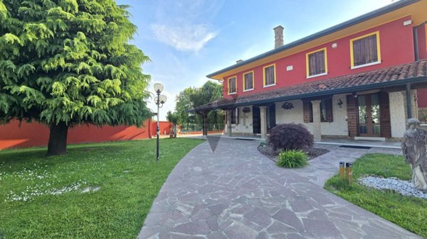 casa indipendente in vendita a Campagna Lupia