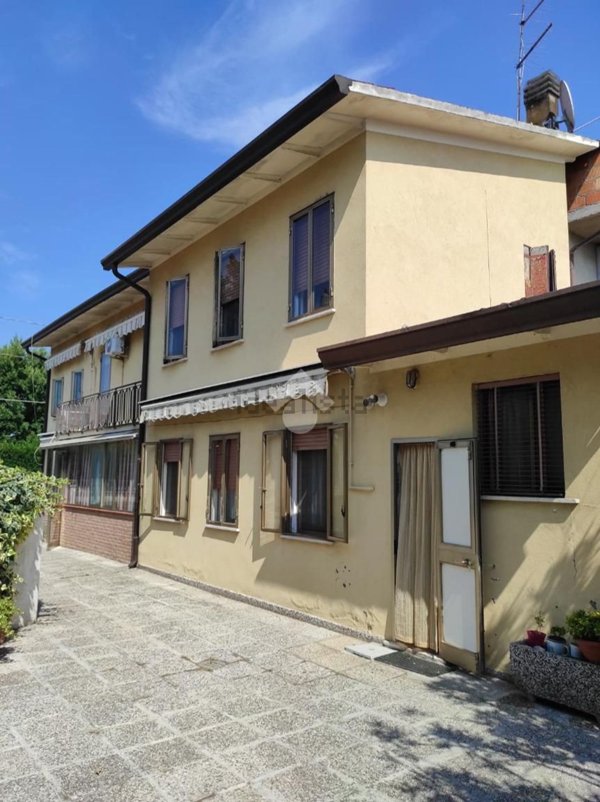 casa indipendente in vendita a Campagna Lupia