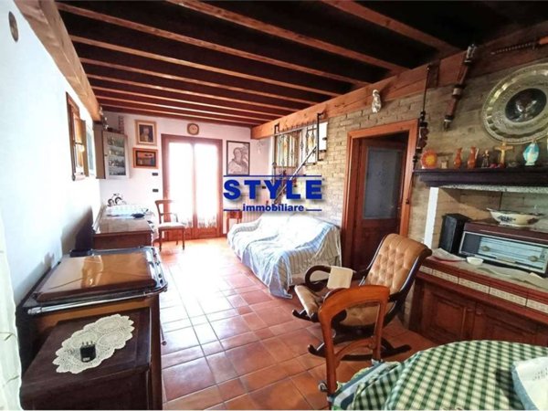 casa indipendente in vendita a Campagna Lupia