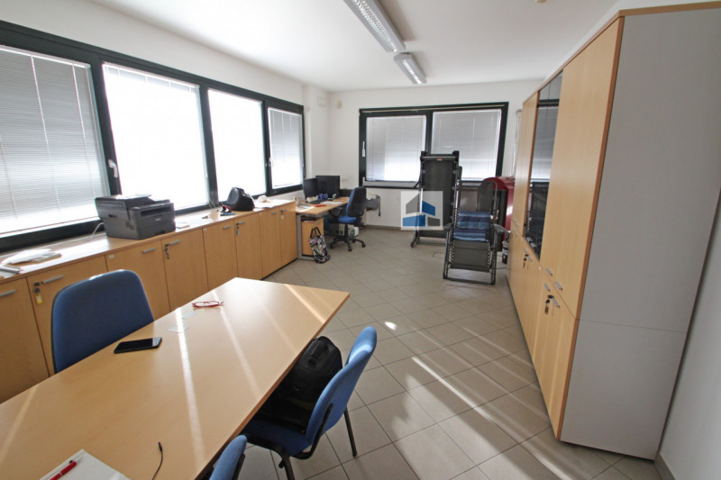 capannone in vendita a Campagna Lupia