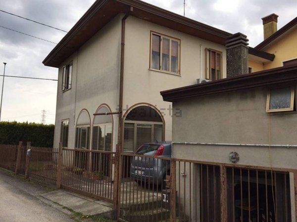 appartamento in vendita a Campagna Lupia