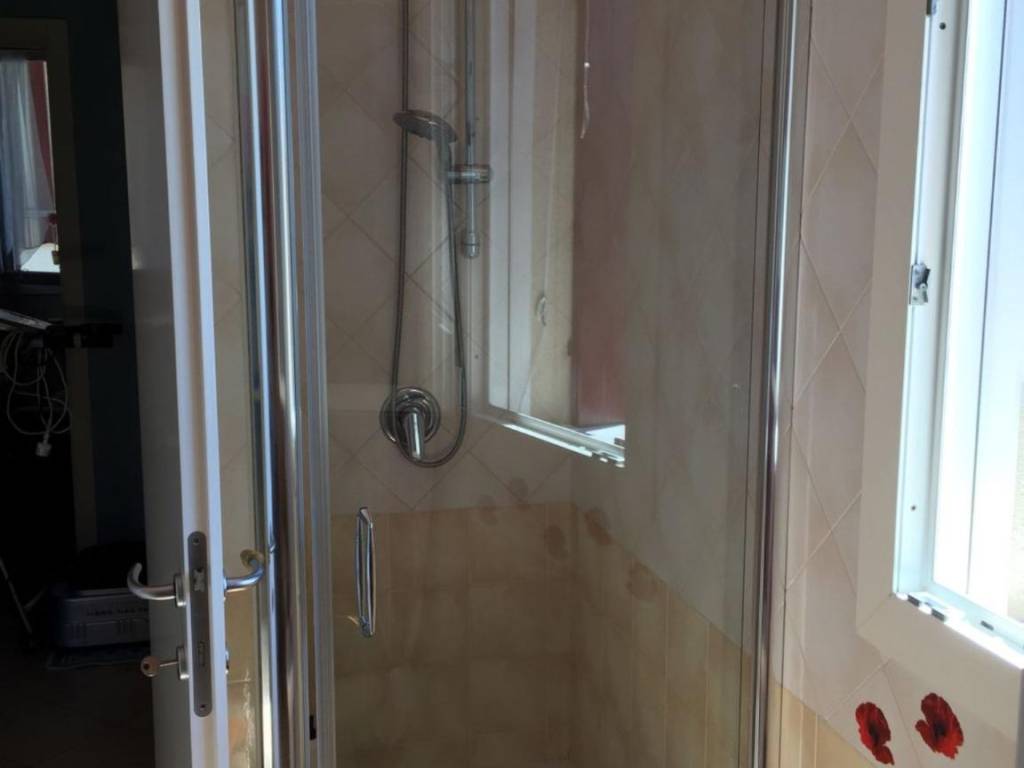 appartamento in vendita a Campagna Lupia in zona Lova