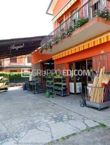 negozio in vendita a Campagna Lupia