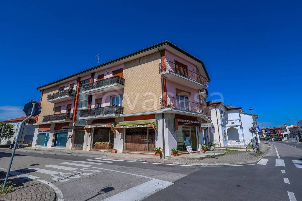 appartamento in vendita a Campagna Lupia