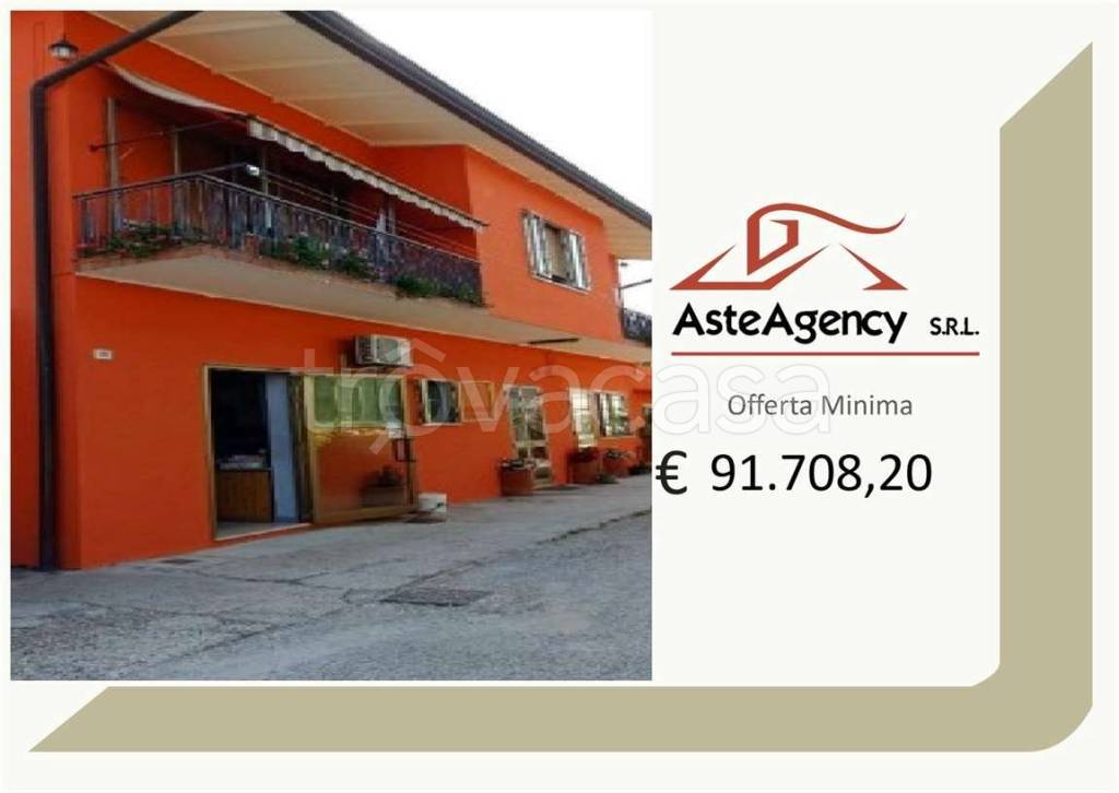 negozio in vendita a Campagna Lupia
