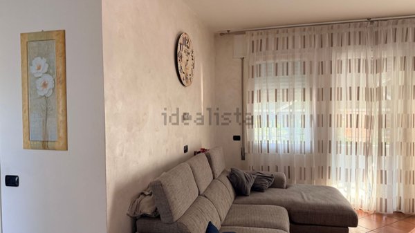 appartamento in vendita a Campagna Lupia in zona Lova