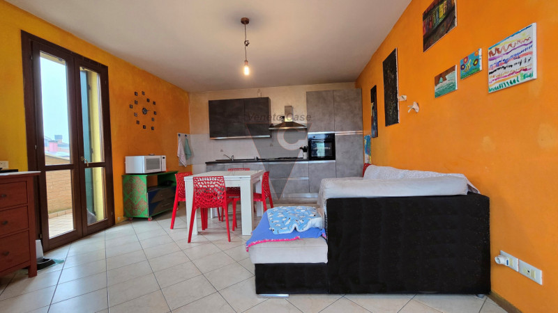 appartamento in vendita a Campagna Lupia in zona Lova