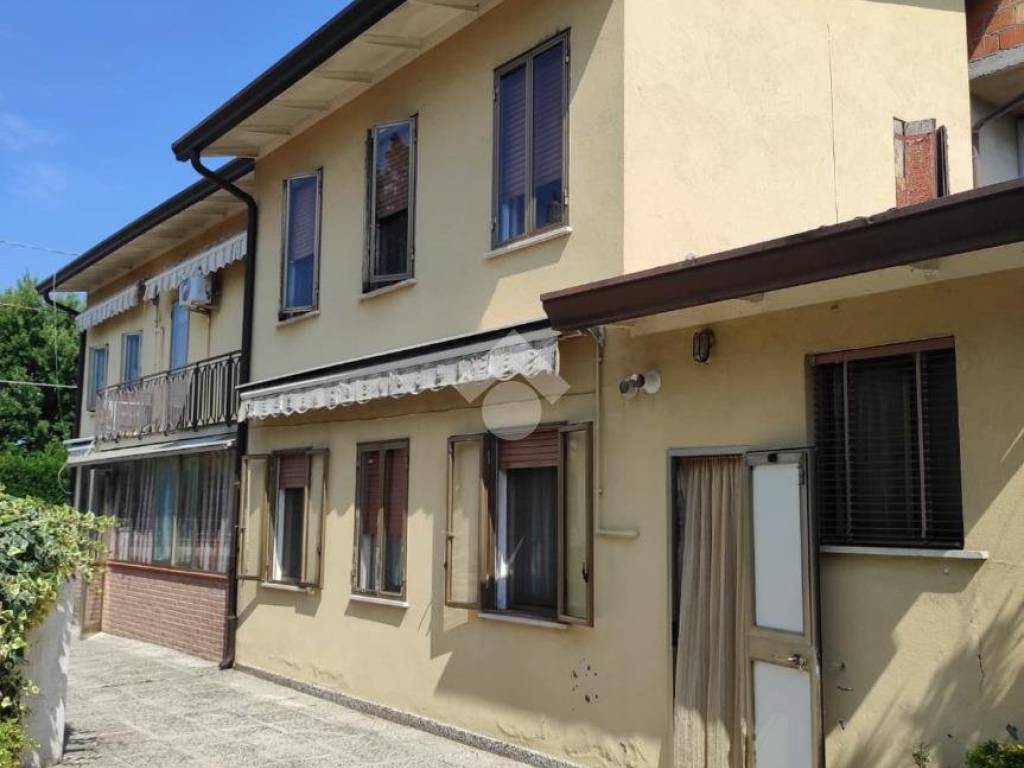 casa indipendente in vendita a Campagna Lupia