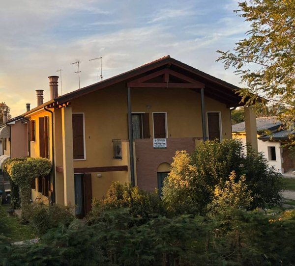 quadrivano in vendita a Campolongo Maggiore in zona Bojon