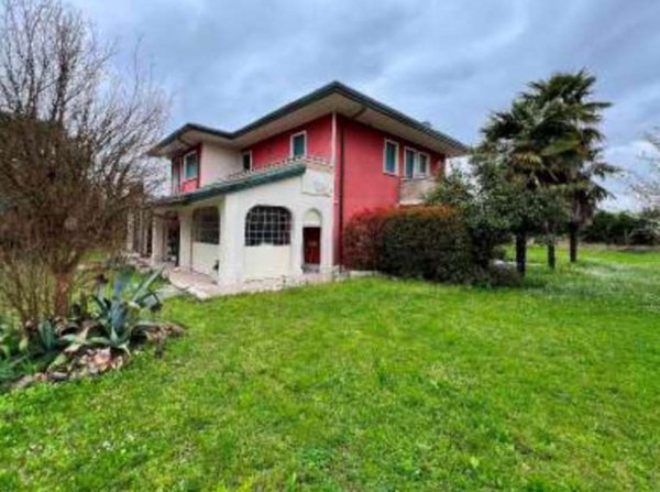 casa indipendente in vendita a Campolongo Maggiore in zona Bojon