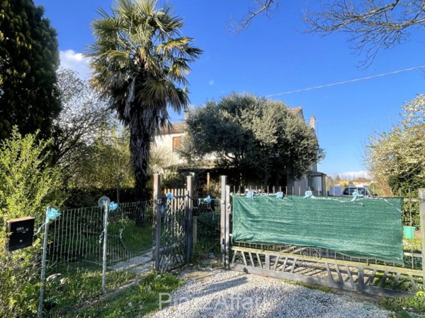 casa indipendente in vendita a Campolongo Maggiore in zona Liettoli
