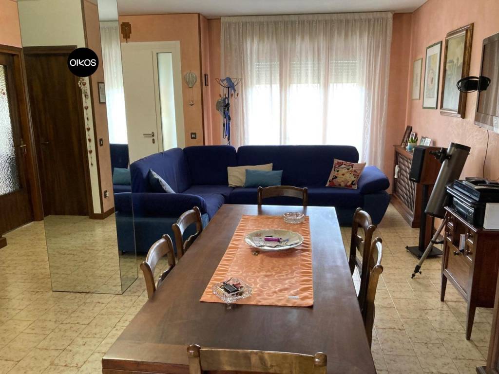 casa indipendente in vendita a Campolongo Maggiore in zona Bojon