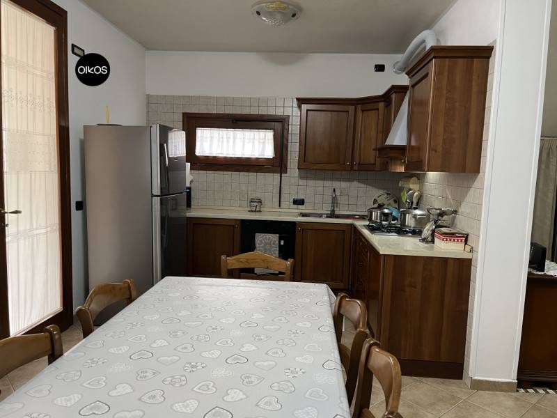 casa indipendente in vendita a Campolongo Maggiore in zona Bojon