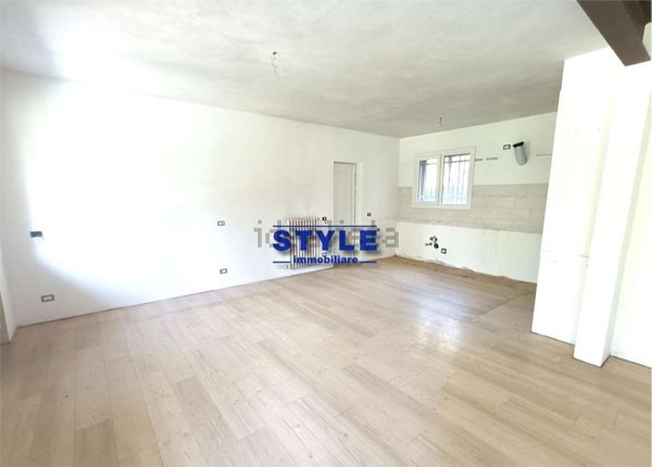 casa indipendente in vendita a Campolongo Maggiore