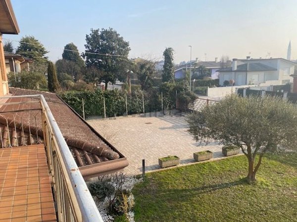 appartamento in vendita a Campolongo Maggiore