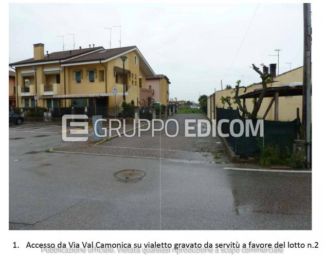 terreno edificabile in vendita a Campolongo Maggiore