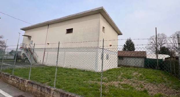 locale commerciale in vendita a Campolongo Maggiore in zona Bojon