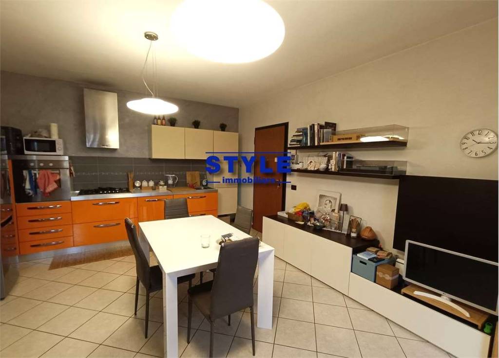 appartamento in vendita a Campolongo Maggiore in zona Bojon