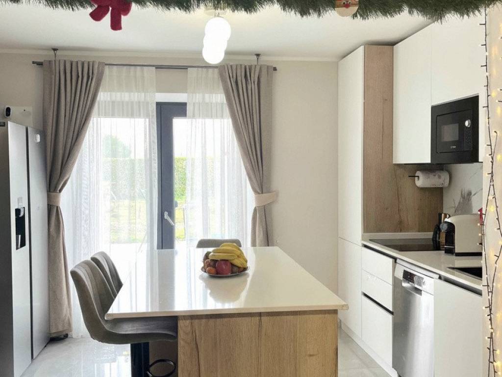 casa indipendente in vendita a Campolongo Maggiore in zona Bojon