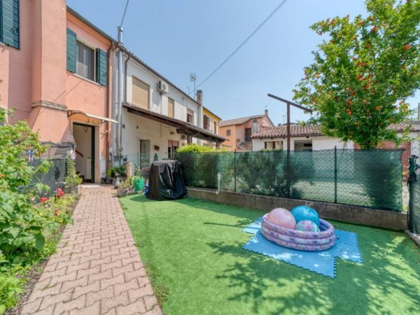 appartamento in vendita a Campolongo Maggiore in zona Bojon