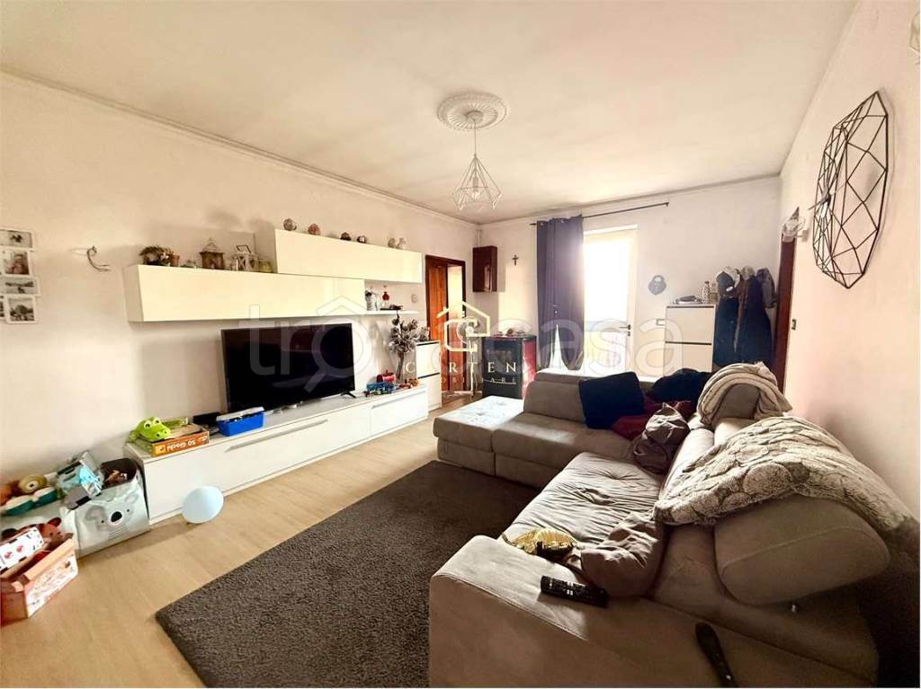 casa indipendente in vendita a Campolongo Maggiore in zona Bojon