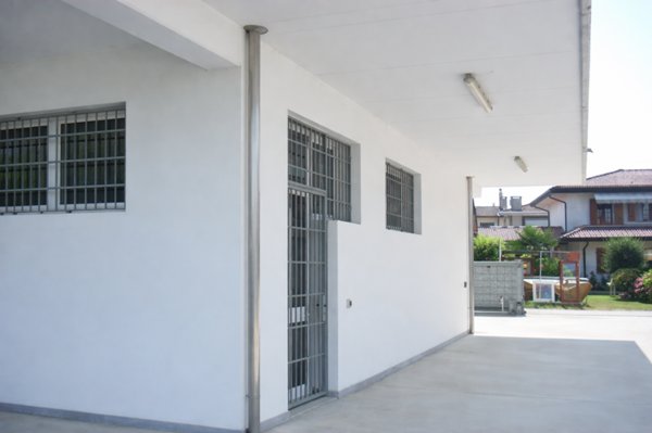 locale commerciale in vendita a Campolongo Maggiore