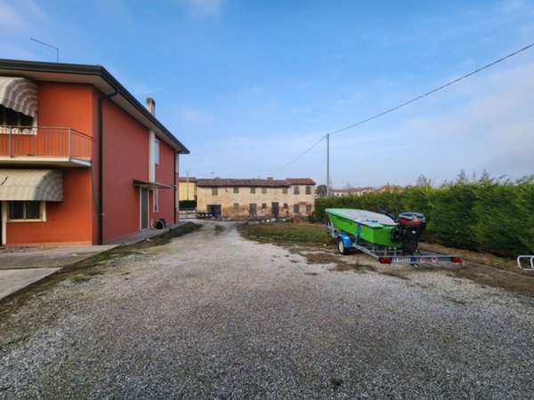 casa indipendente in vendita a Camponogara