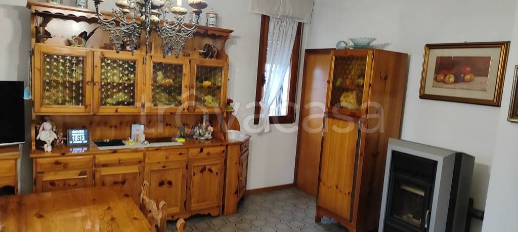 casa indipendente in vendita a Camponogara in zona Prozzolo