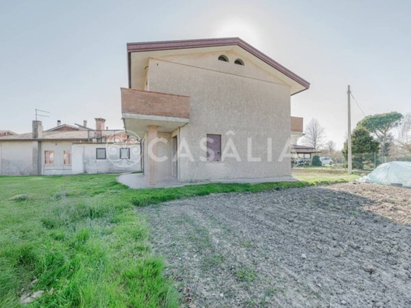 casa indipendente in vendita a Camponogara
