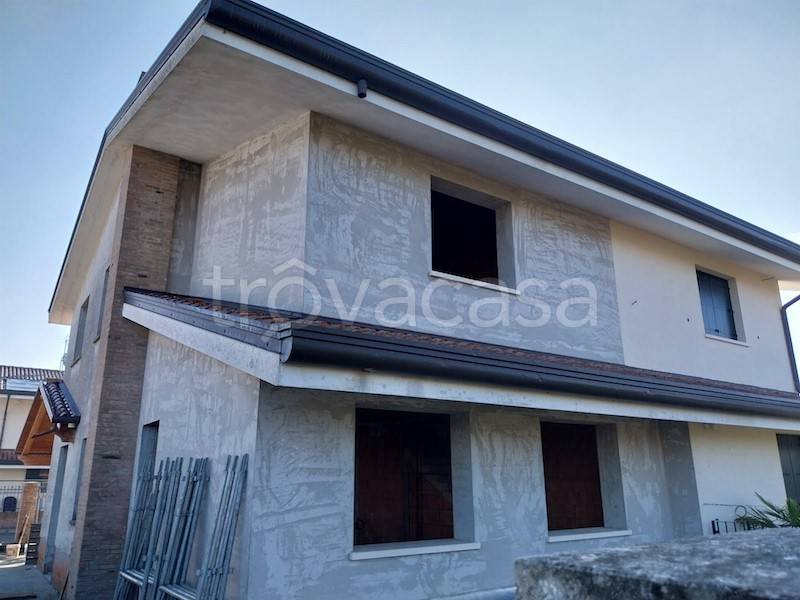 casa indipendente in vendita a Camponogara
