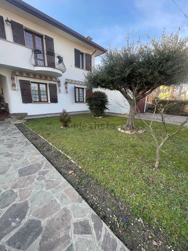 appartamento in vendita a Camponogara