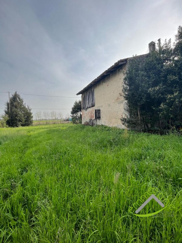 rudere in vendita a Camponogara