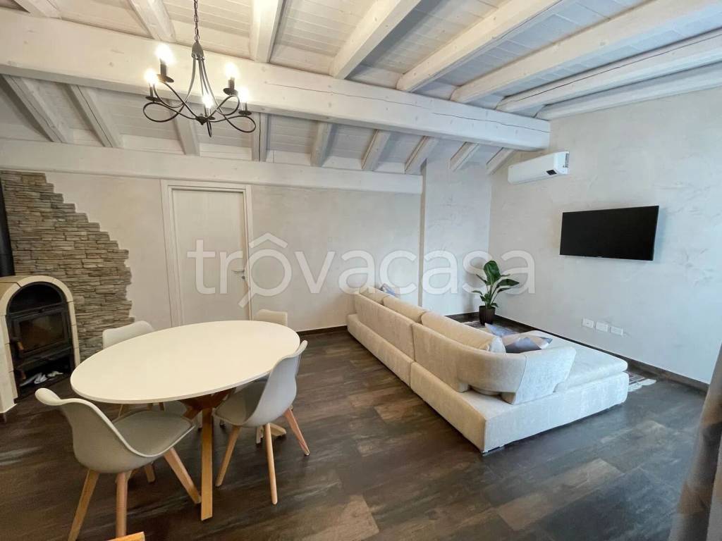 casa indipendente in vendita a Camponogara