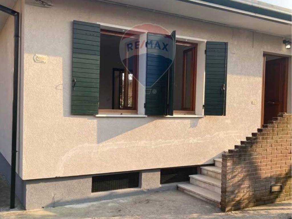 casa indipendente in vendita a Camponogara