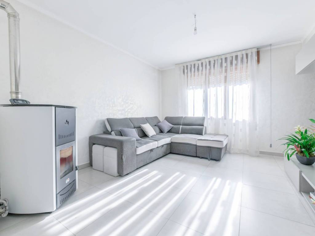 casa indipendente in vendita a Camponogara