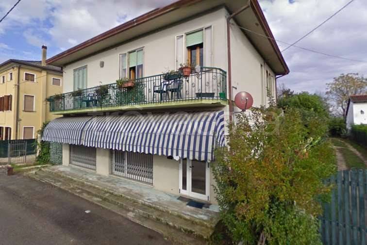 appartamento in vendita a Camponogara