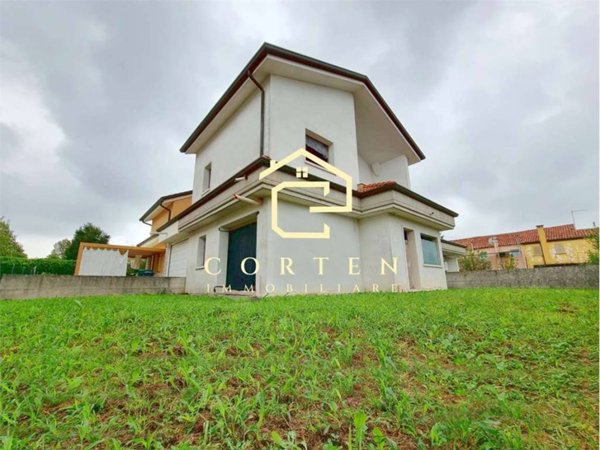 appartamento in vendita a Camponogara