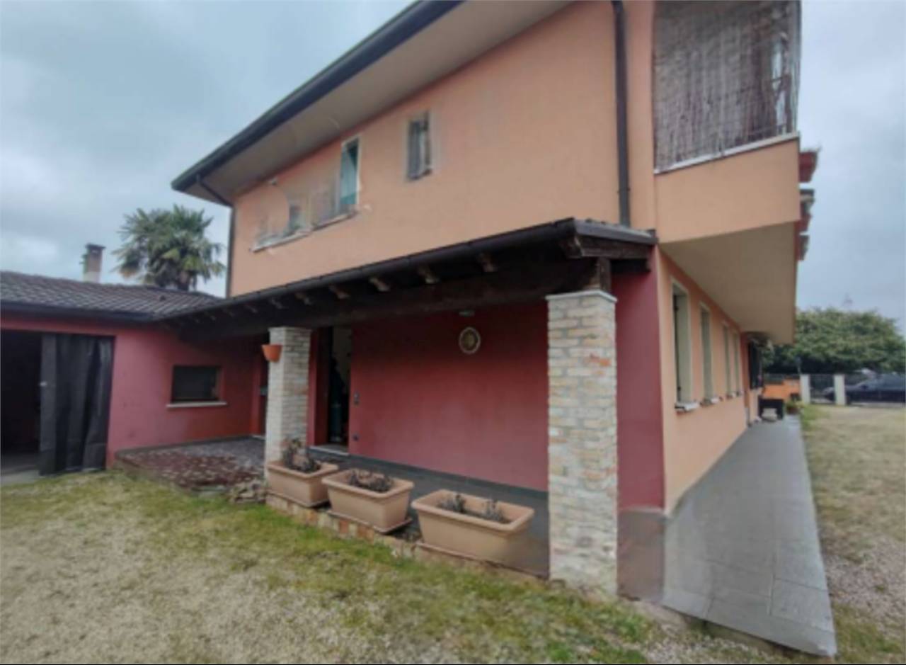 appartamento in vendita a Camponogara