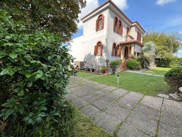 casa indipendente in vendita a Camponogara in zona Prozzolo