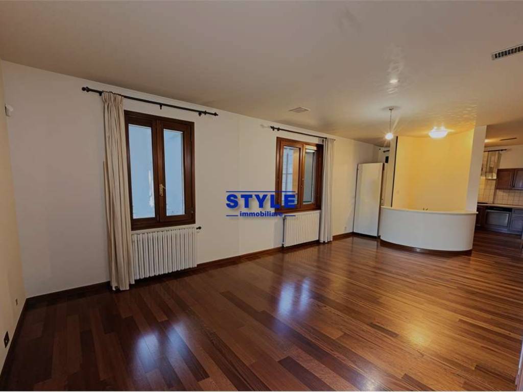 casa indipendente in vendita a Camponogara