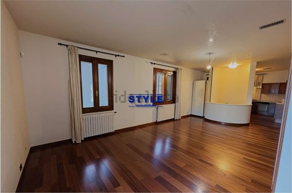 casa indipendente in vendita a Camponogara