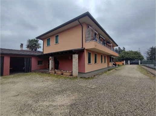 appartamento in vendita a Camponogara