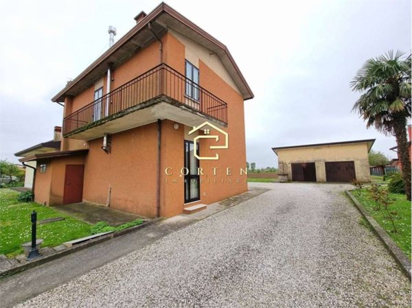 casa indipendente in vendita a Camponogara in zona Prozzolo