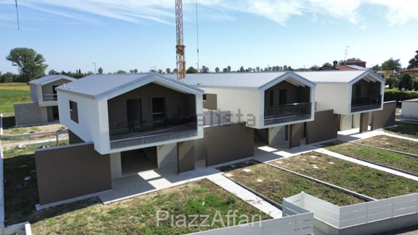 appartamento in vendita a Camponogara in zona Prozzolo