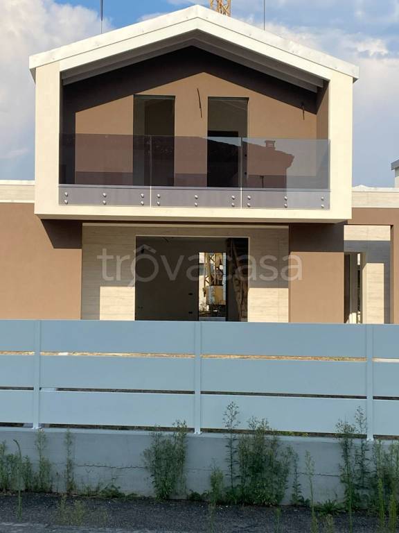 casa indipendente in vendita a Camponogara